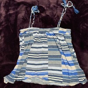 Cool blue pattern tank top